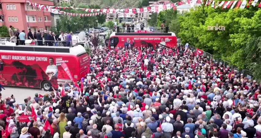 "Gitme Bayburt'a diyorlar, Bayburt AK Parti'nin kalesi... Dedim ki, bu