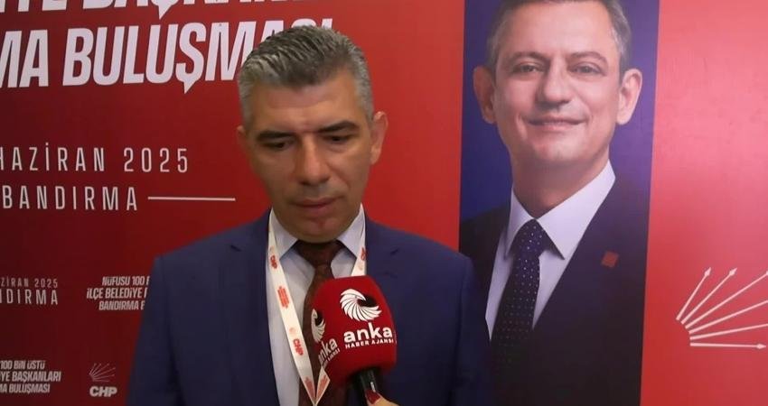 CHP'nin Bandırma'da düzenlediği İlçe Belediye Başkanları Toplantısı'na katılan Soma Belediye Başkanı