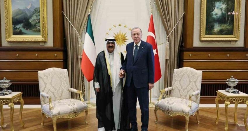 Cumhurbaşkanı Recep Tayyip Erdoğan, Kuveyt Devlet Emiri Şeyh Mişal El