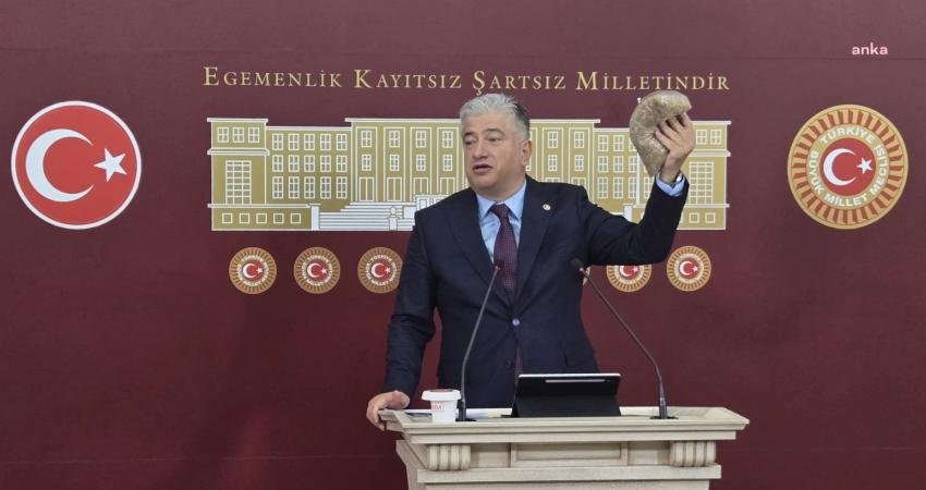 DEVA Partisi Genel Başkan Yardımcısı Sadullah Kısacık, buğdayın kilosu için