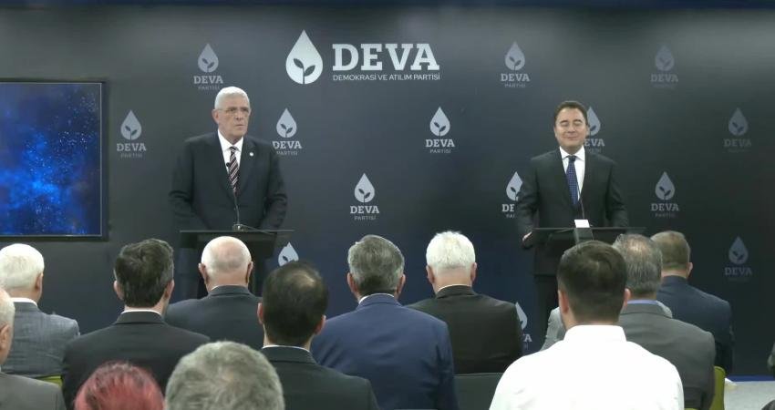 İYİ Parti Genel Başkanı Müsavat Dervişoğlu, DEVA Partisi Genel Başkanı