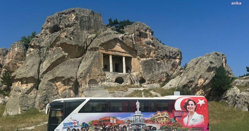 Eskişehir Büyükşehir Belediye Başkanı Ayşe Ünlüce, “Eskişehir Kültürel Mirası ile