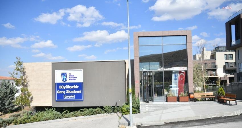 Ankara Büyükşehir Belediyesi (ABB) Genç Akademi Çayyolu, gençlere hem ders
