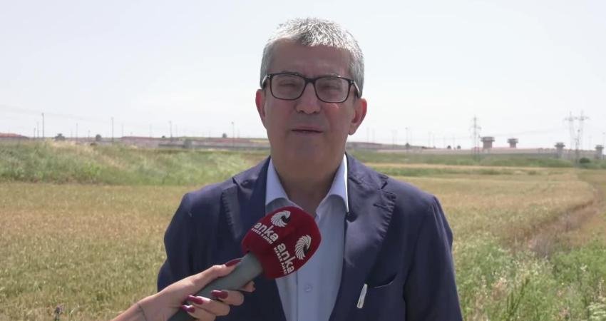 CHP Grup Başkanvekili Gökhan Günaydın, Manisa Büyükşehir Belediye Başkanı Ferdi Zeyrek'in