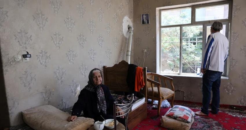 İsrail’in sabaha karşı İran’ın başkenti Tahran’a yönelik gerçekleştirdiği hava saldırılarının ardından