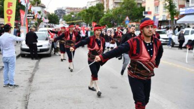 Mamak Belediyesi, İstanbul’un Fethi’nin 572. yıl dönümünü düzenlediği anlamlı bir