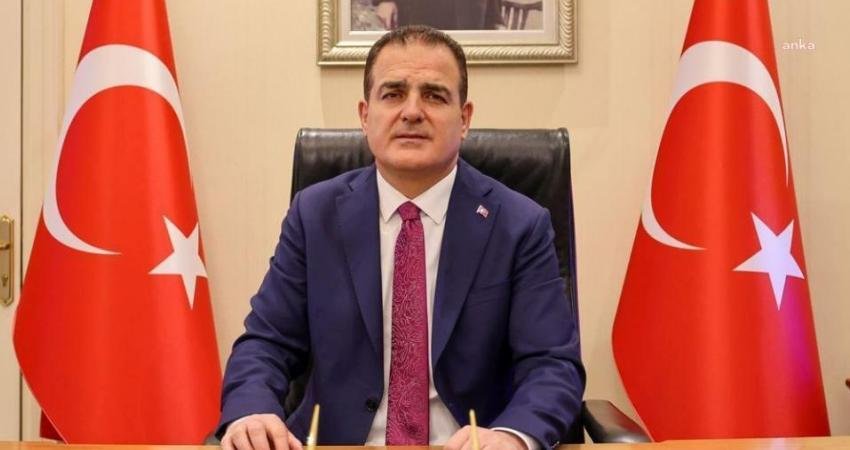 Muğla Valisi İdris Akbıyık, Marmaris ilçesi açıklarında meydana gelen 5,8 büyüklüğündeki