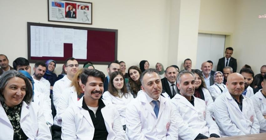 Milli Eğitim Bakanlığınca, öğretmenlerin iller arası isteğe bağlı yer değiştirme