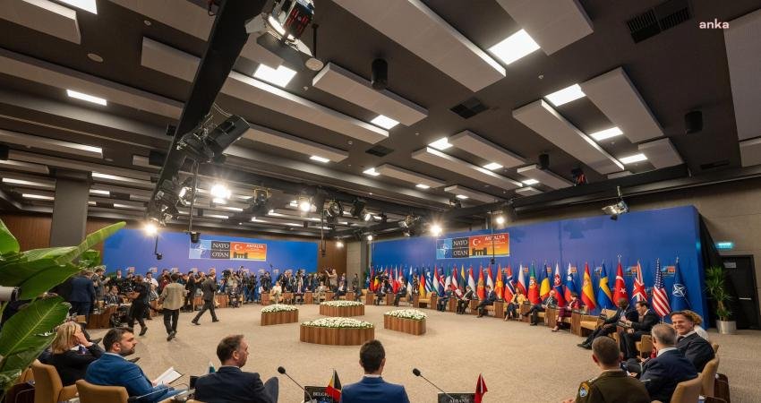 NATO Genel Sekreteri Mark Rutte, Brüksel’de bir araya gelen NATO