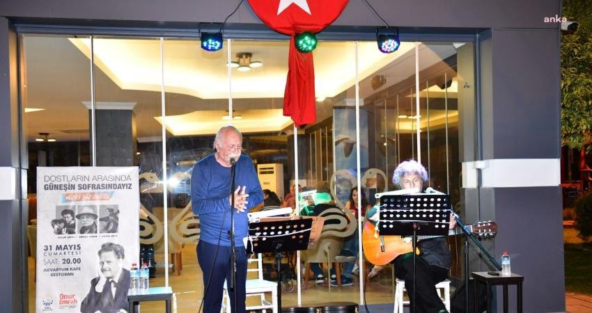 Çiğli Belediyesi’nin düzenlediği etkinlikle Türk şiirinin unutulmaz ismi Nazım Hikmet,