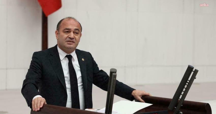CHP Genel Başkan Yardımcısı Özgür Karabat, “Türkiye’nin ekonomisi Mehmet Şimşek’in