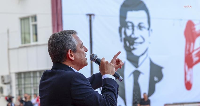 CHP Genel Başkanı Özgür Özel, "Büyük şair Nazım Hikmet’in dizelerinde