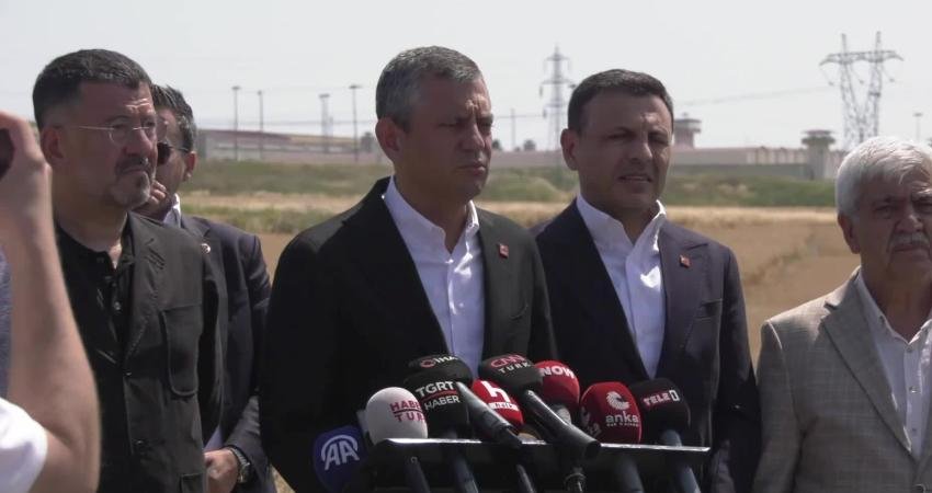 CHP Genel Başkanı Özgür Özel, partisinin cumhurbaşkanı adayı ve görevden