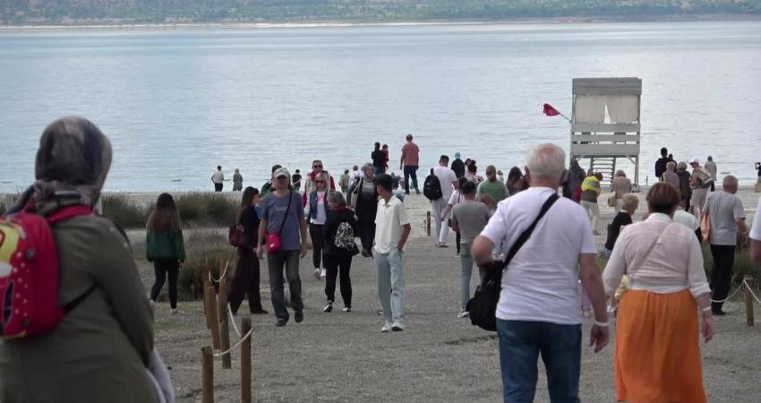 Burdur’un Yeşilova ilçesinde bulunan ve Türkiye'nin Maldivleri olarak bilinen, doğal
