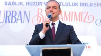 Sancaktepe’de geleneksel hale gelen bayram kahvaltısı, Kurban Bayramı’nın birinci günü