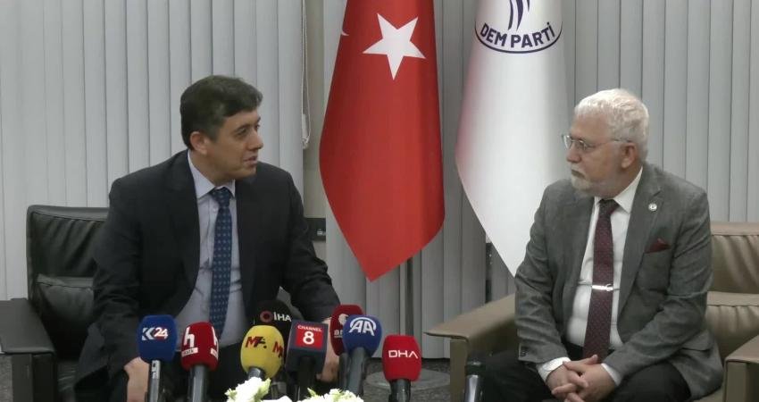 Kurban Bayramı dolayısıyla Yeniden Refah Partisi Genel Başkanı Yardımcısı Selçuk Gevyeli,