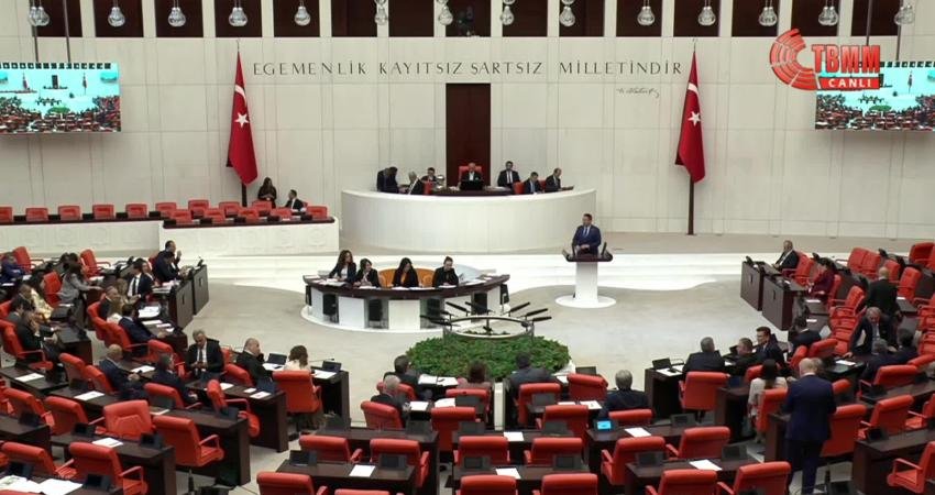 TBMM Genel Kurulu'nda konuşan CHP Ankara Milletvekili Umut Akdoğan, "Olağan