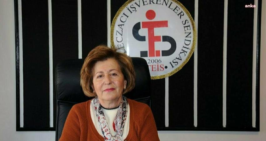 Tüm Eczacı İşverenler Sendikası (TEİS) Başkanı Nurten Saydan, bir ürünün üzerinde