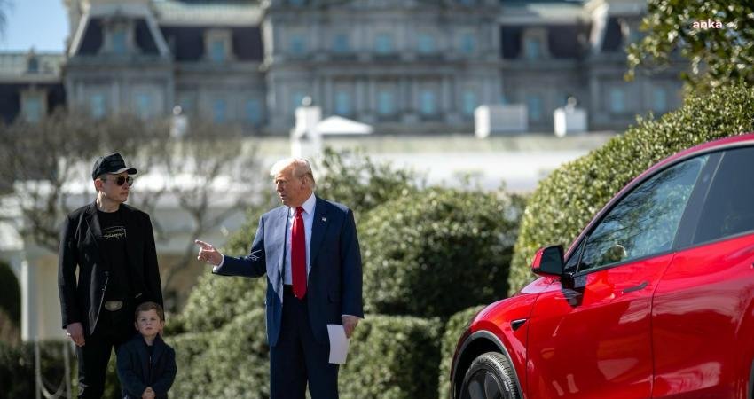 ABD Başkanı Donald Trump ile Tesla ve SpaceX CEO’su Elon