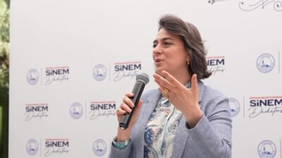 Üsküdar Belediye Başkanı Sinem Dedetaş, Kurban Bayramı dolayısıyla belediye çalışanlarıyla