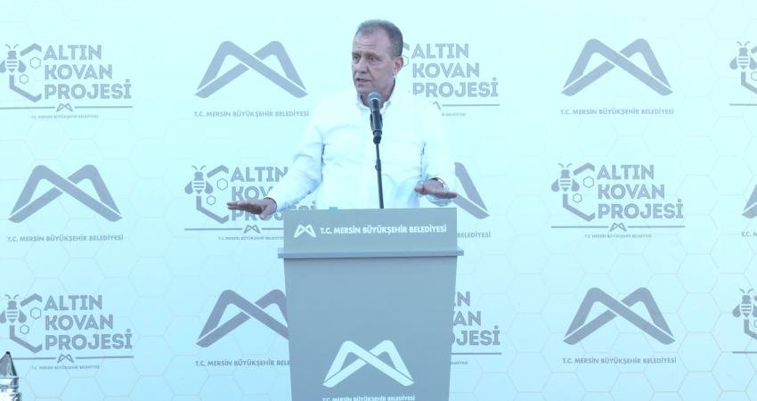 Mersin Büyükşehir Belediye Başkanı Vahap Seçer, CHP’li belediyelere yönelik operasyonlar
