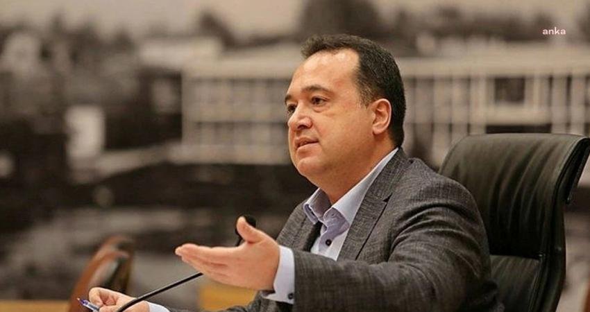 Manisa Büyükşehir Belediye Başkanı Ferdi Zeyrek’in yaşamını yitirmesinin ardından Belediye