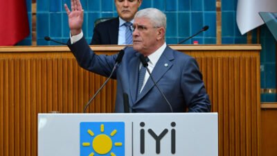 İYİ Parti Genel Başkanı Müsavat Dervişoğlu, partisinin grup toplantısında konuştu.