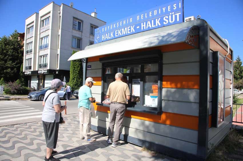 Eskişehir Büyükşehir Belediyesi Halk Ekmek fabrikalarında üretimine başlanan ve Eskişehirliler
