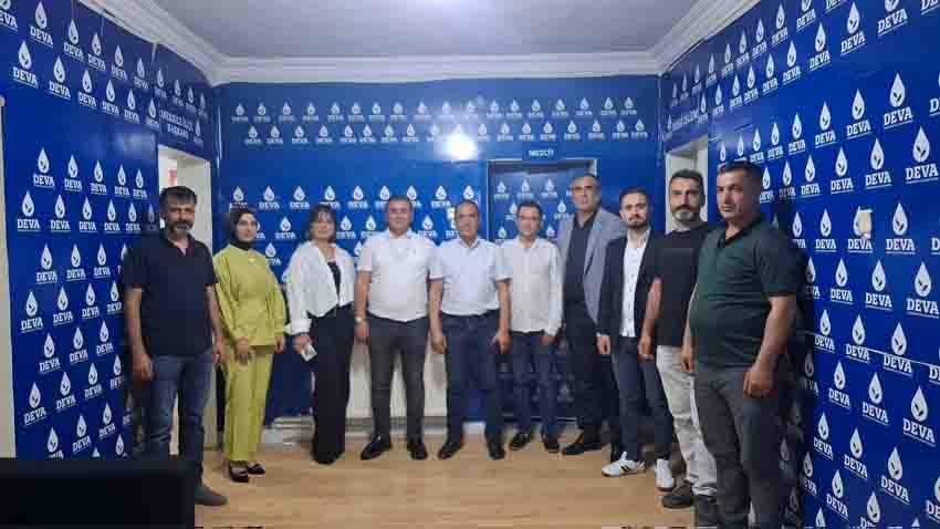 DEVA Partisi Bingöl İl Başkanı Nihat Baraç, partilerine önemli isimlerin