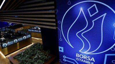 Borsa İstanbul'da BIST 100 endeksi, günü yüzde 0,43 değer kaybederek