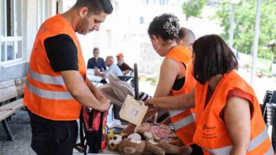 Çankaya Belediyesi, hayata geçirdiği "Giysiler Paylaştıkça Değerleniyor" projesiyle yedi kırsal