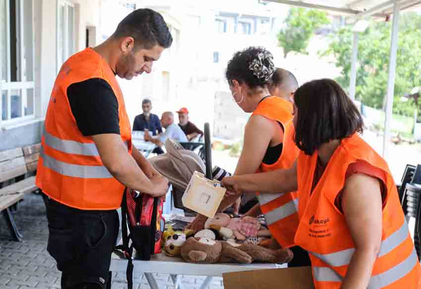 Çankaya Belediyesi, hayata geçirdiği "Giysiler Paylaştıkça Değerleniyor" projesiyle yedi kırsal