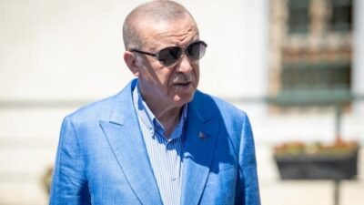 Cuma namazının ardından gazetecilere açıklamalarda bulunan Cumhurbaşkanı Recep Tayyip Erdoğan,