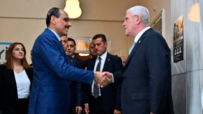 İYİ Parti Genel Başkanı Müsavat Dervişoğlu, Milli İstihbarat Teşkilatı Başkanı