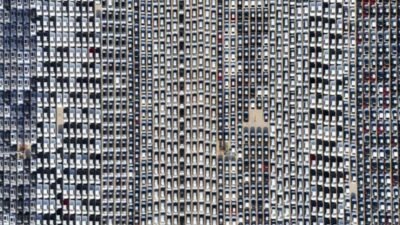 Hazine ve Maliye Bakanlığı, binek otomobillere getirilen yeni ÖTV düzenlemesine