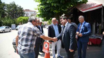 Kahramankazan Belediye Başkanı Selim Çırpanoğlu, esnaf ve vatandaşlarla bir araya