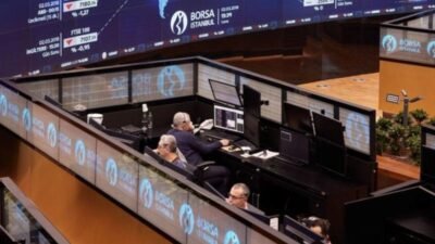 Yurt dışı yerleşiklerin hisse senetlerinde net alım serisi 209 milyon