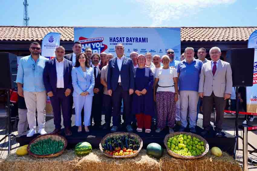 İBB Başkan Vekili Nuri Aslan, Beykoz’da düzenlenen ‘Hasat Bayramı’na katılarak