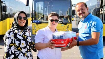İstanbul’da kaybolan down sendromlu Murat Kaya, İETT kaptanının dikkati sayesinde