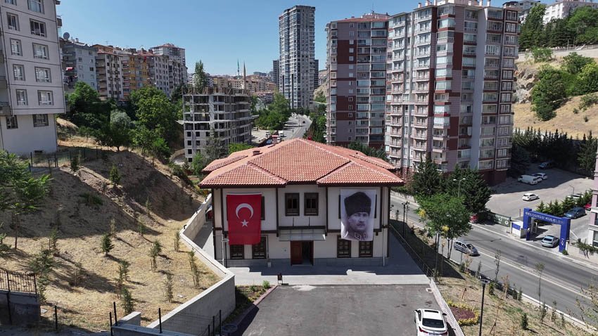Keçiören Belediyesi tarafından ilçeye kazandırılan Basınevleri Gün Evi, kadınların sosyalleşme