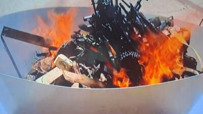 Herkes önemli olaylara tanıklık ettiği kanısında. Hükümet ise nerdeyse ulusal