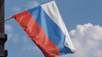 Enflasyon baskısındaki hızlı düşüş ve yavaşlayan iç talep sonrası Rusya