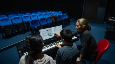 İBB, “Yaza Sanat Kat!” temasıyla 7-14 yaş arası çocuklar için