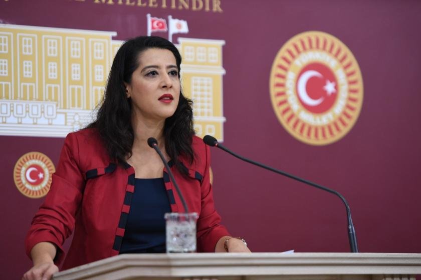 Emek Partisi (EMEP) Gaziantep Milletvekili Sevda Karaca, işçilerin grev hakkını