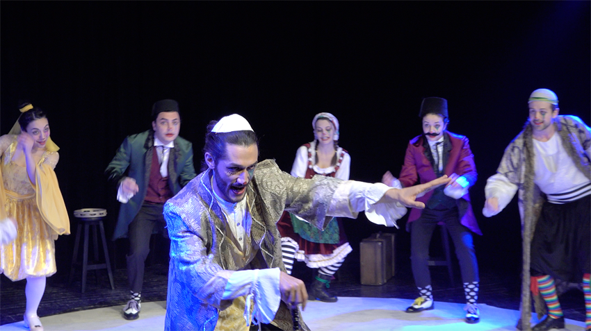 cihangir-atolye-sahnesi-yedi-oyun-ile-sezonu-aciyor