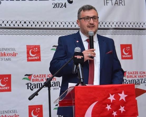 Saadet Partisi Balıkesir İl Başkanı Abdulkadir Durmaz, Genel Başkan Mahmut
