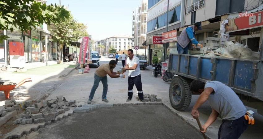 Adıyaman Belediyesi, altyapı çalışmalarının ardından bozulan yolları onararak, yeniden ulaşıma