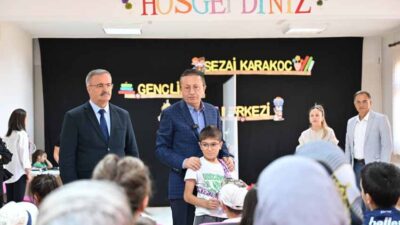 Altındağlı çocuklar için gerçekleştirilen göz taramasına, Altındağ Belediye Başkanı Dr.