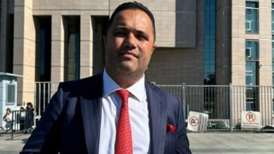İstanbul’da “rüşvet vermeye aracılık etme” suçundan tutuklanan avukat Rezan Epözdemir,