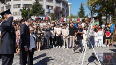 Etimesgut Belediyesi, 30 Ağustos Zafer Bayramı’nı coşkuyla kutlamak için anlamlı